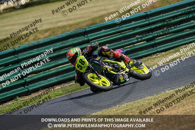 enduro digital images;event digital images;eventdigitalimages;mallory park;mallory park photographs;mallory park trackday;mallory park trackday photographs;no limits trackdays;peter wileman photography;racing digital images;trackday digital images;trackday photos